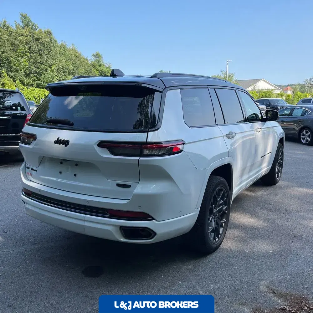 2023 Jeep Grand Cherokee L Summit Reserve