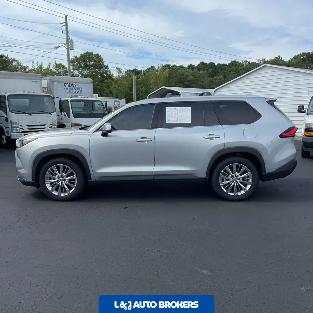 2024 Toyota Grand Highlander Platinum