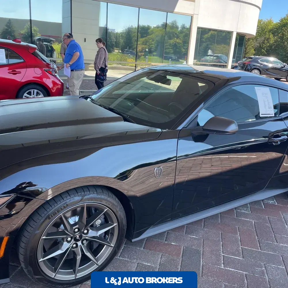 2024 Ford Mustang Dark Horse