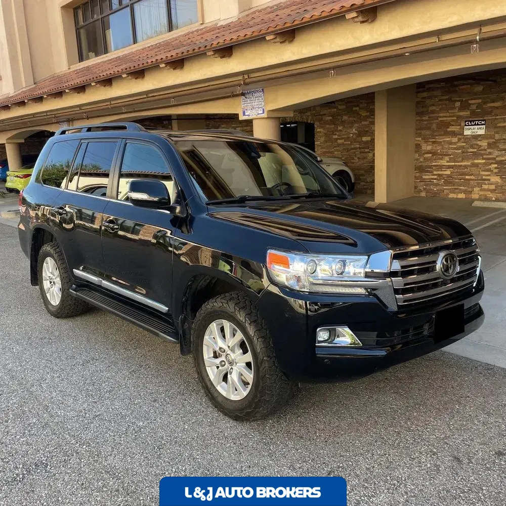 2019 Toyota Land Cruiser Base
