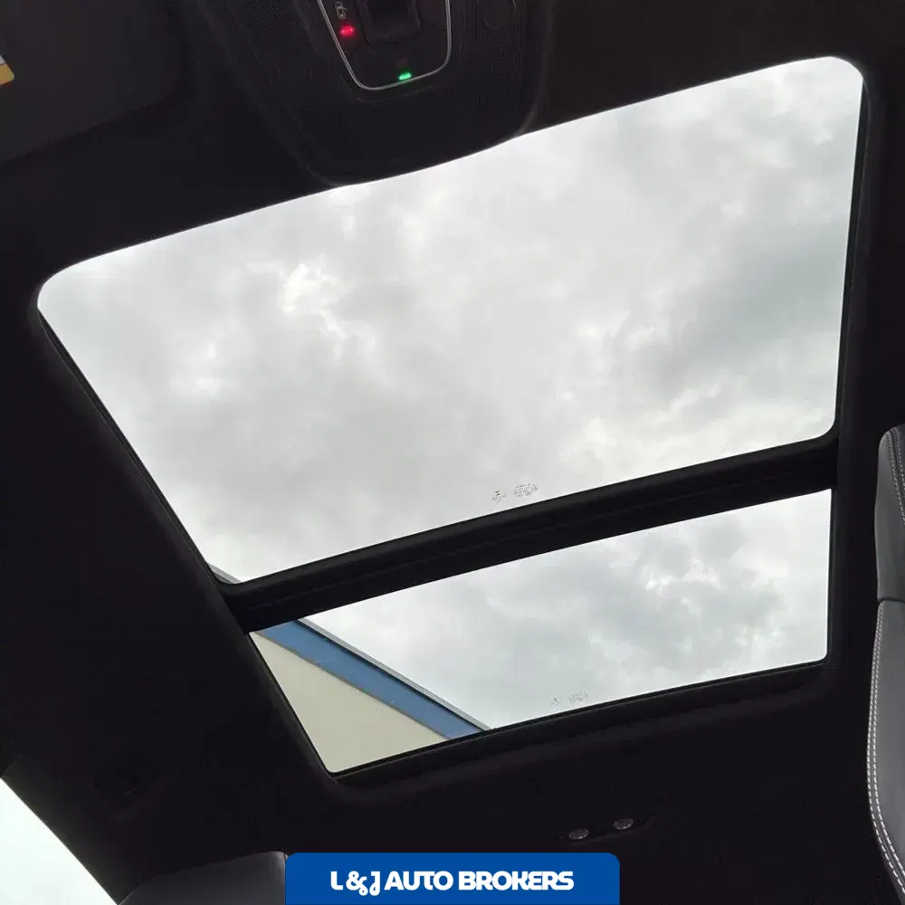 2020 Lamborghini Urus Base