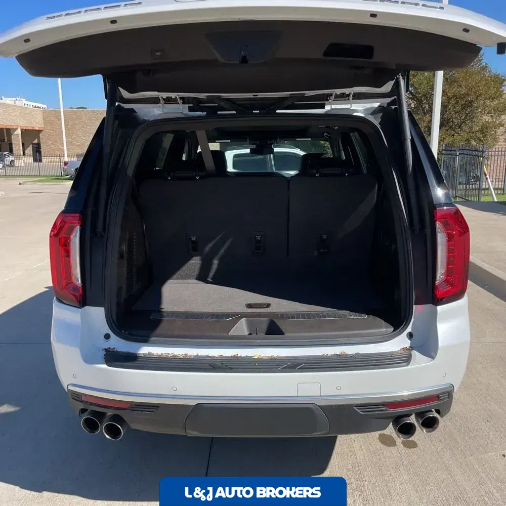 2023 GMC Yukon Denali