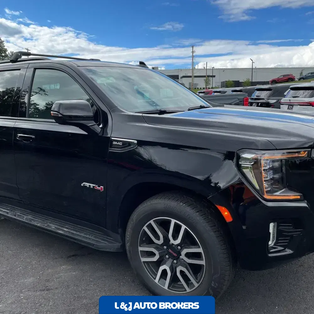 2023 GMC Yukon AT4