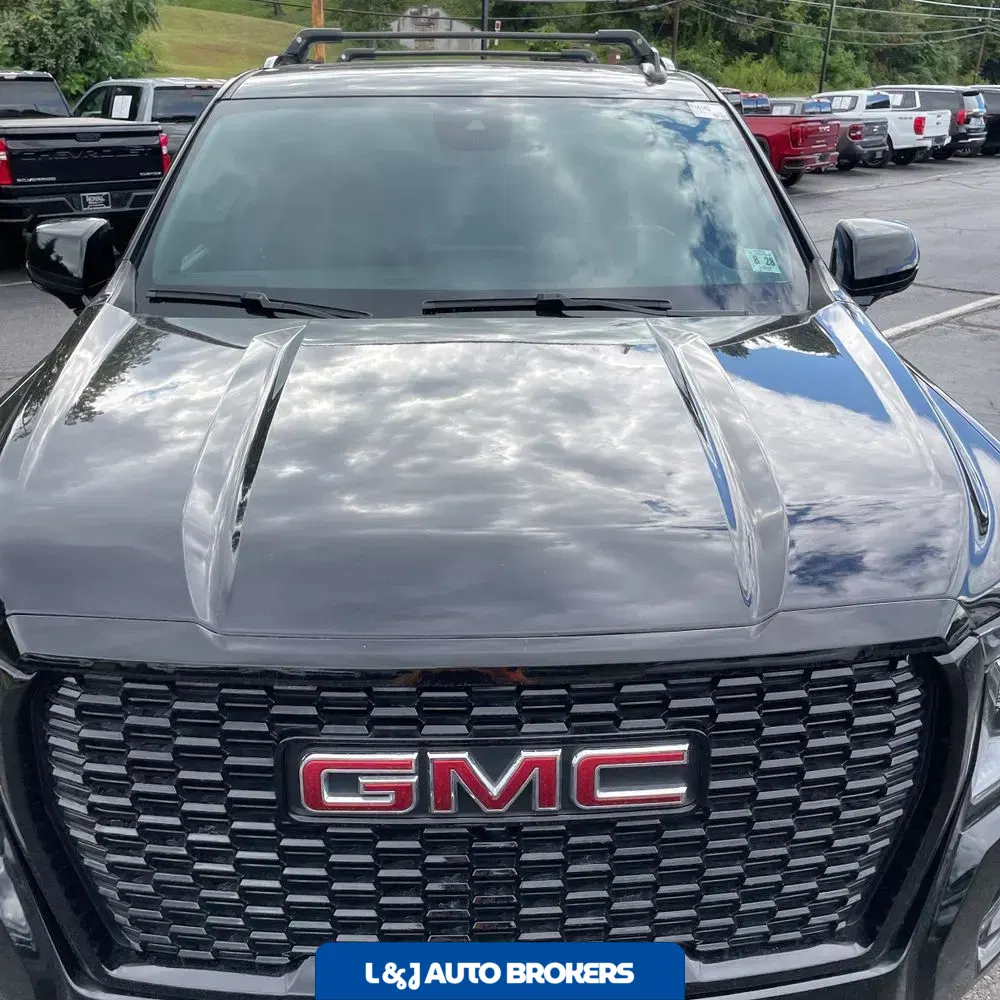 2023 GMC Yukon AT4