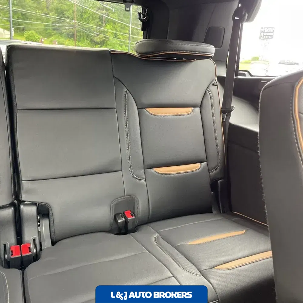 2023 GMC Yukon AT4