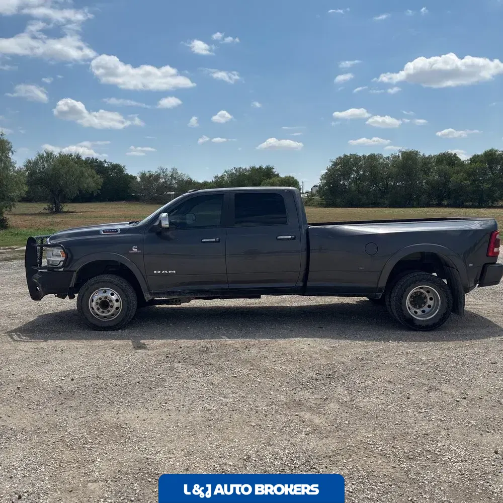 2022 Ram 3500 Laramie