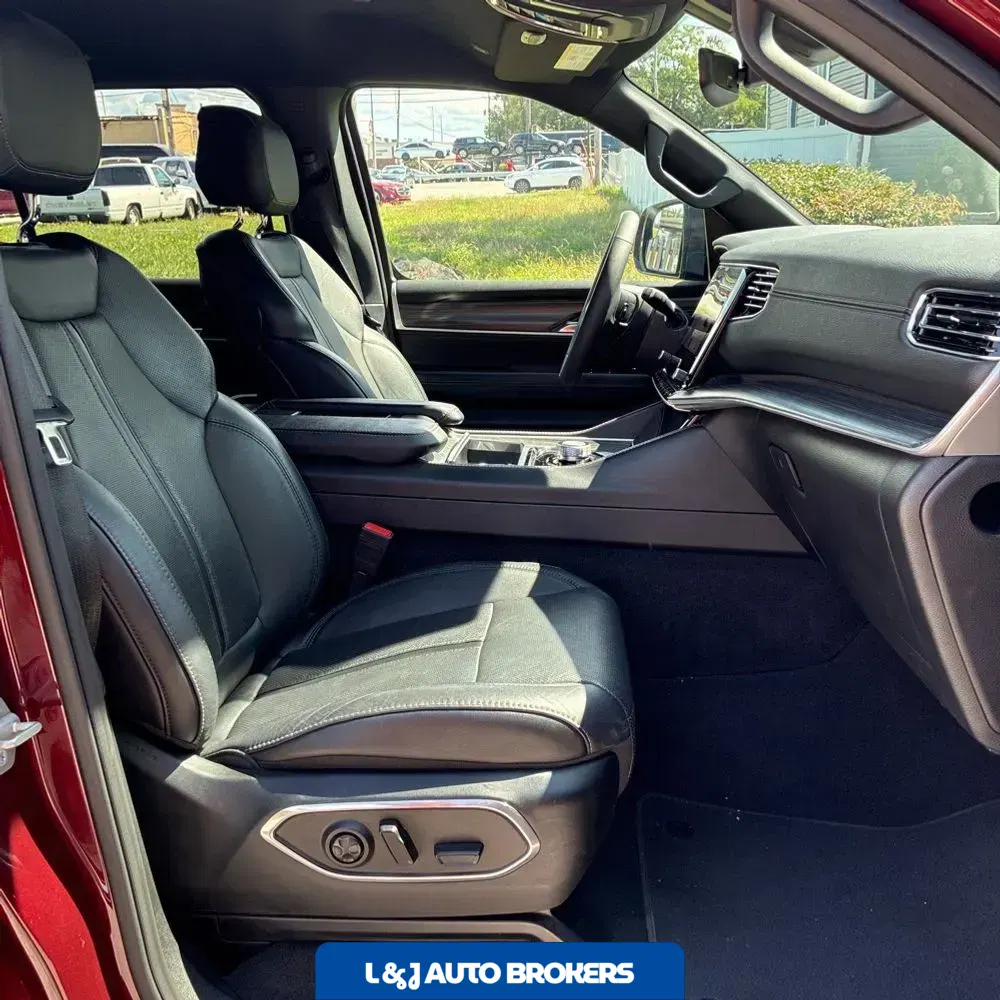 2024 Jeep Wagoneer L Series II