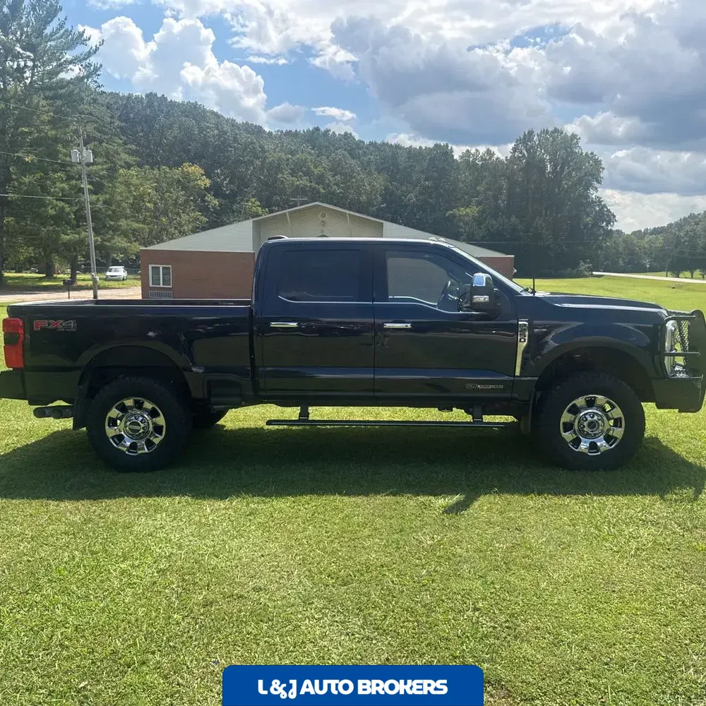 2023 Ford F-250 Super Duty Lariat