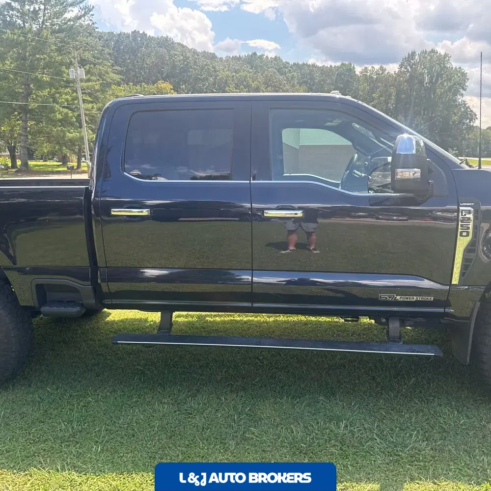 2023 Ford F-250 Super Duty Lariat