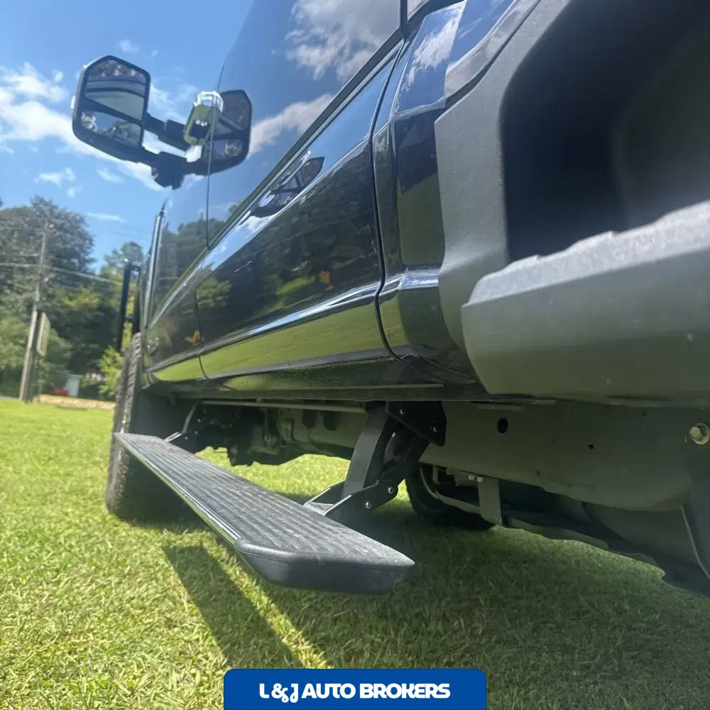 2023 Ford F-250 Super Duty Lariat