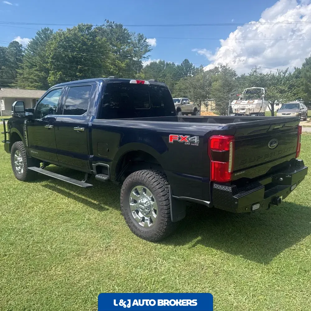 2023 Ford F-250 Super Duty Lariat