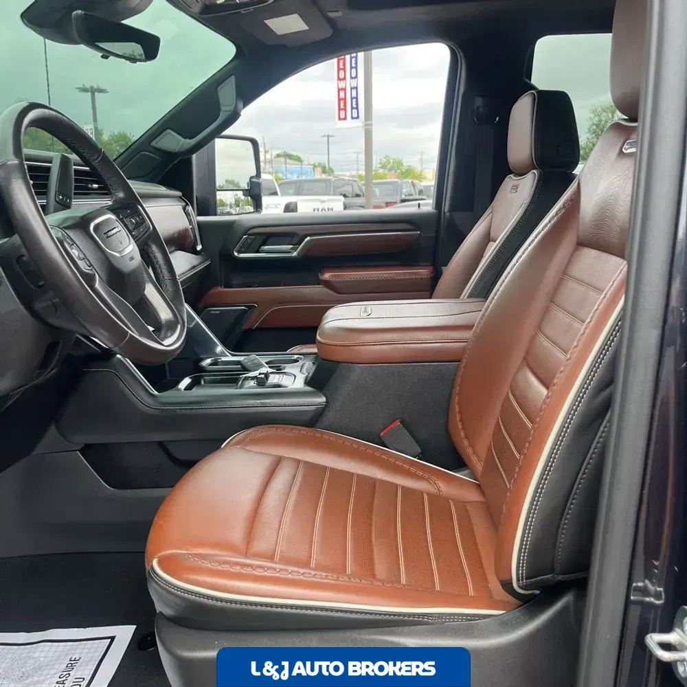 2024 GMC Sierra 3500HD Denali Ultimate