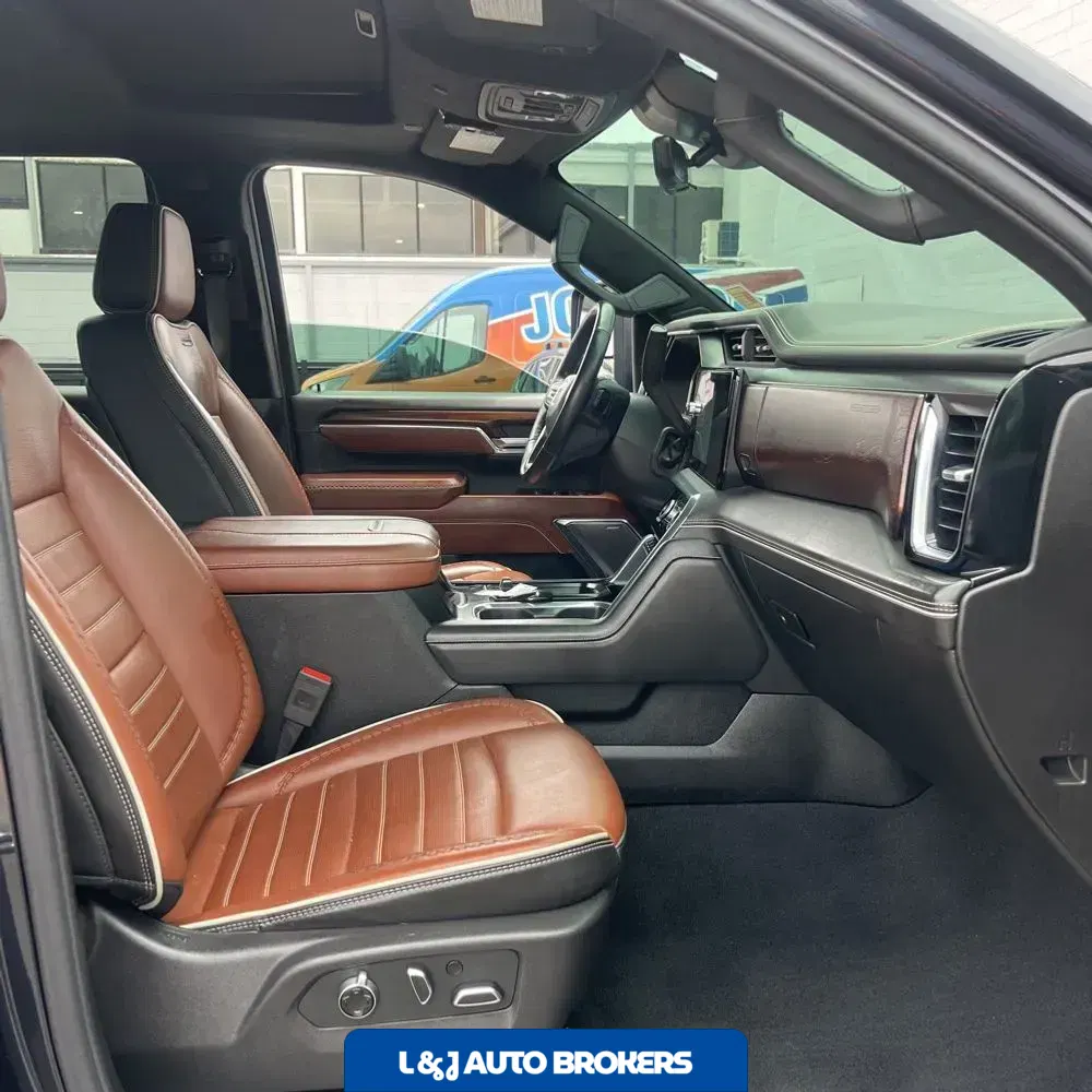 2024 GMC Sierra 3500HD Denali Ultimate