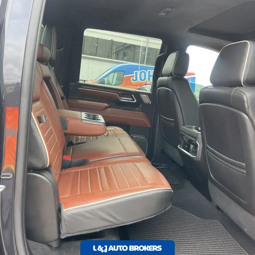 2024 GMC Sierra 3500HD Denali Ultimate