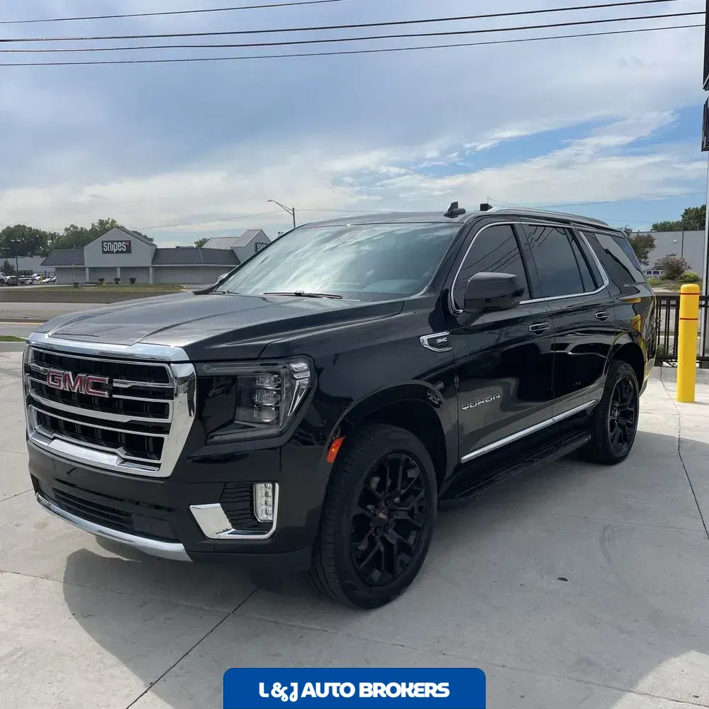 2023 GMC Yukon SLT
