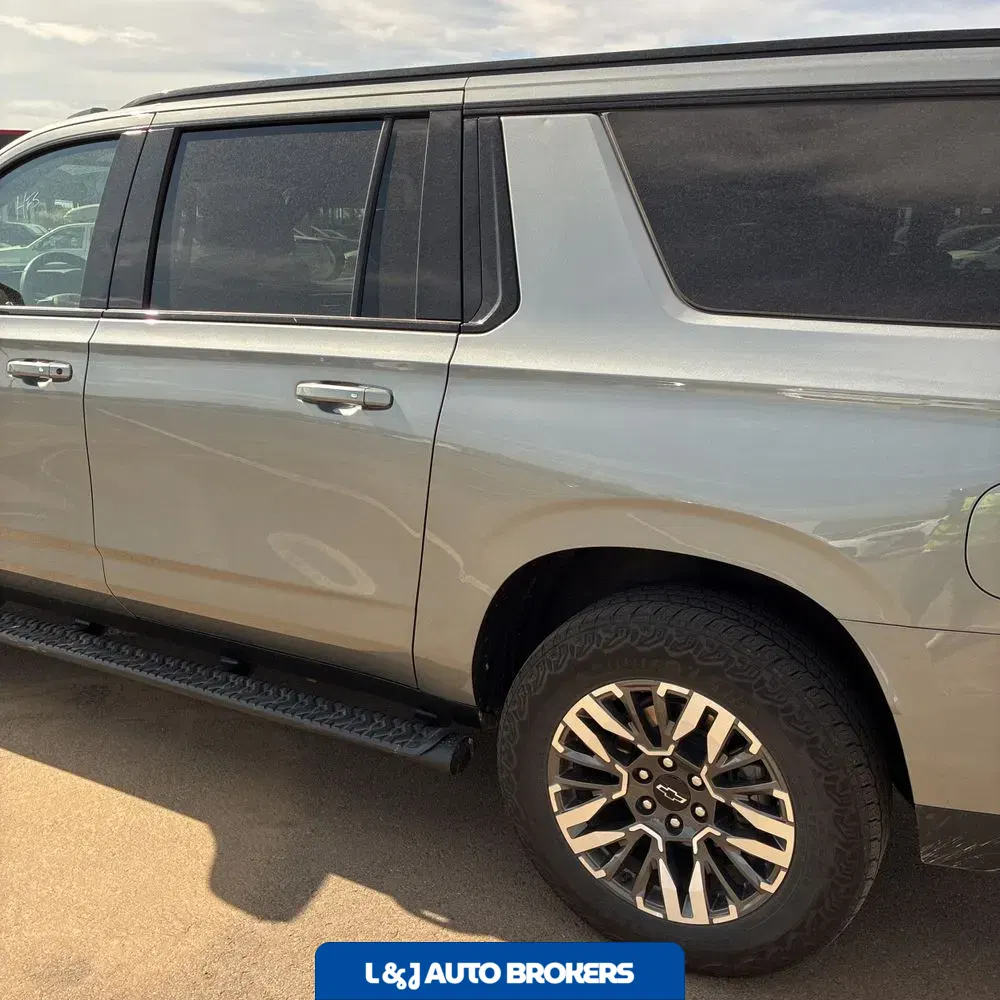 2025 Chevrolet Suburban Z71