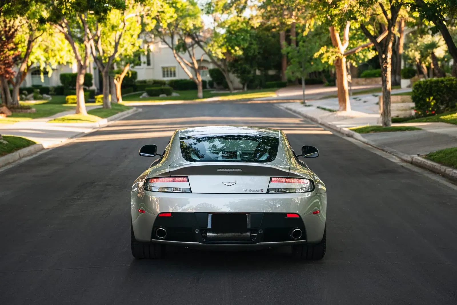 6k-Mile 2017 Aston Martin V12 Vantage S 7-Speed