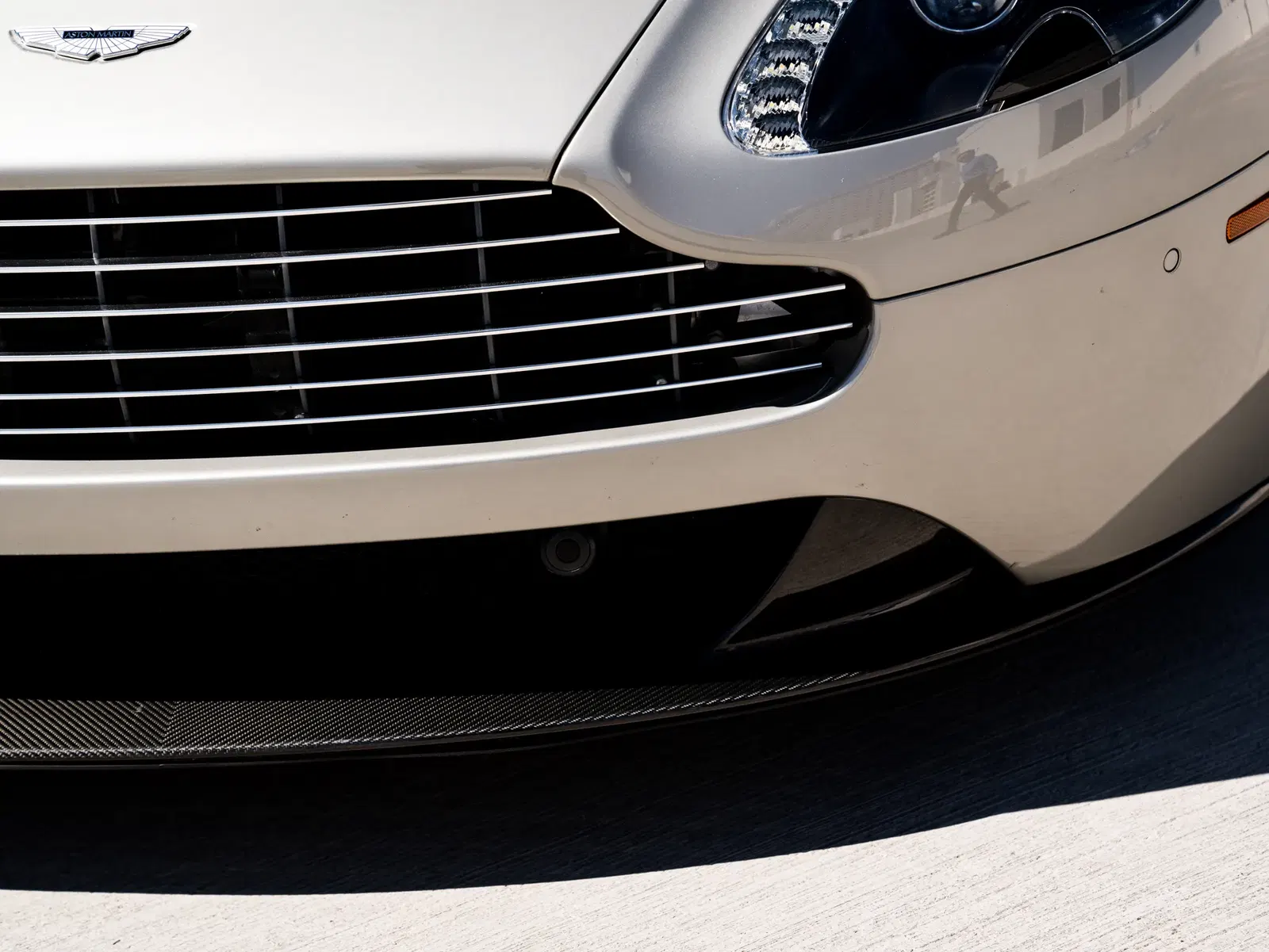 6k-Mile 2017 Aston Martin V12 Vantage S 7-Speed