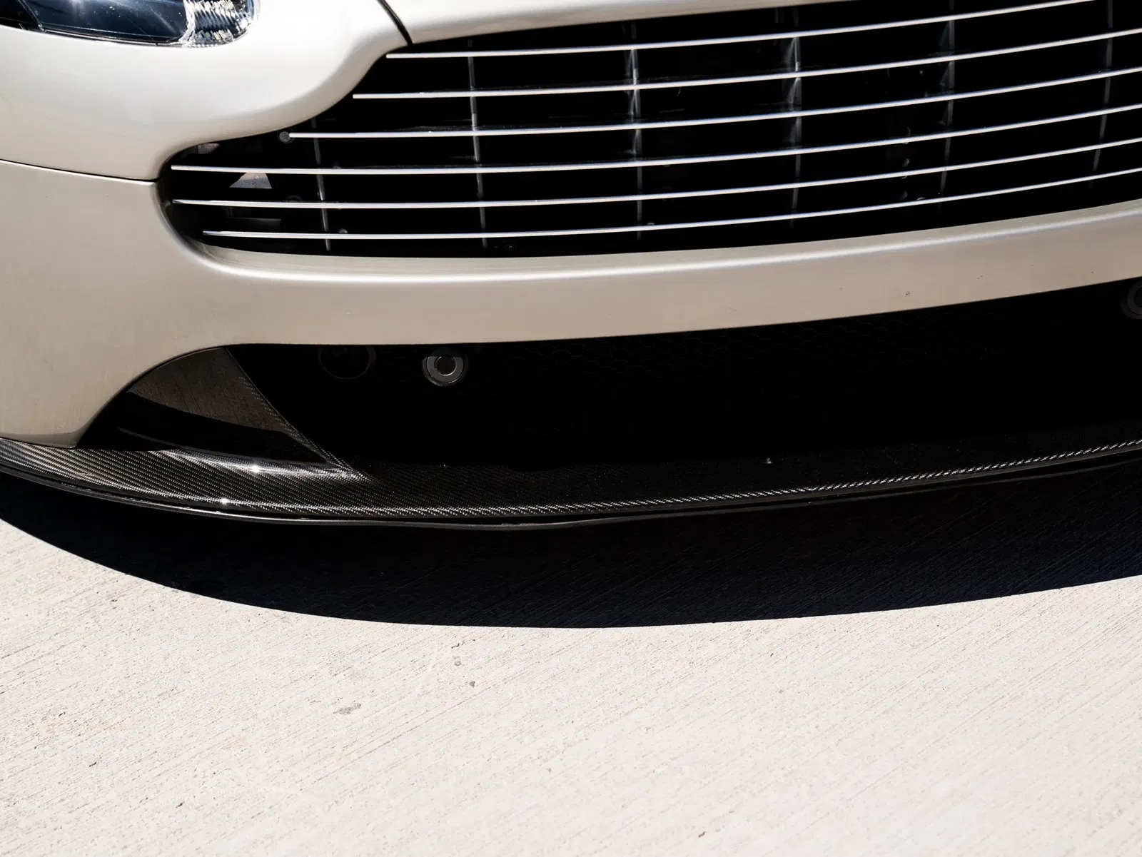 6k-Mile 2017 Aston Martin V12 Vantage S 7-Speed