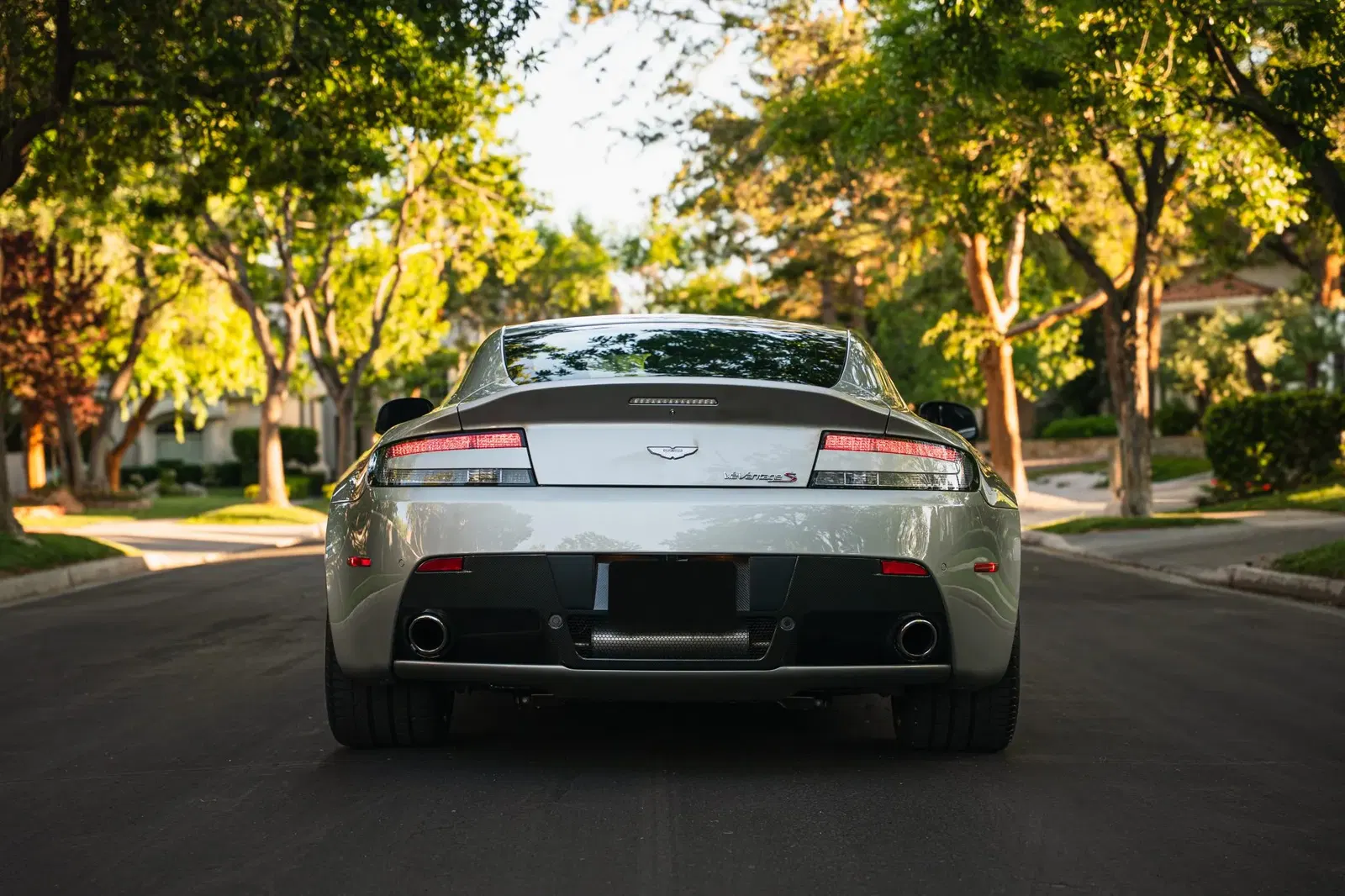 6k-Mile 2017 Aston Martin V12 Vantage S 7-Speed