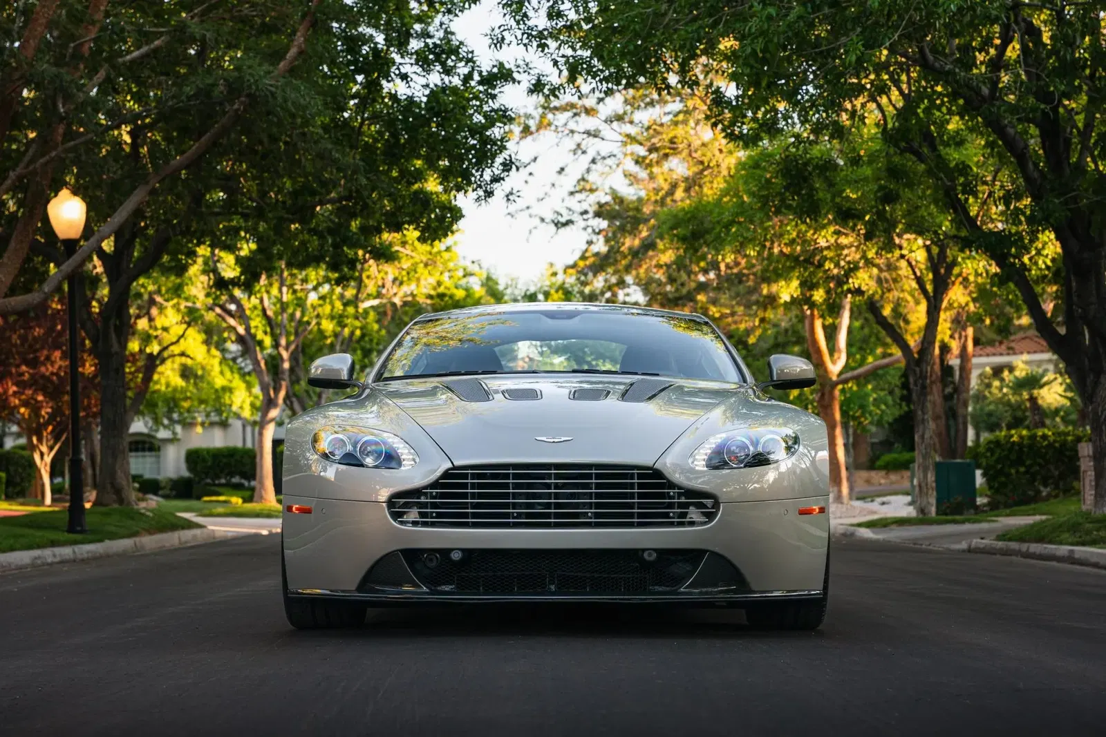 6k-Mile 2017 Aston Martin V12 Vantage S 7-Speed