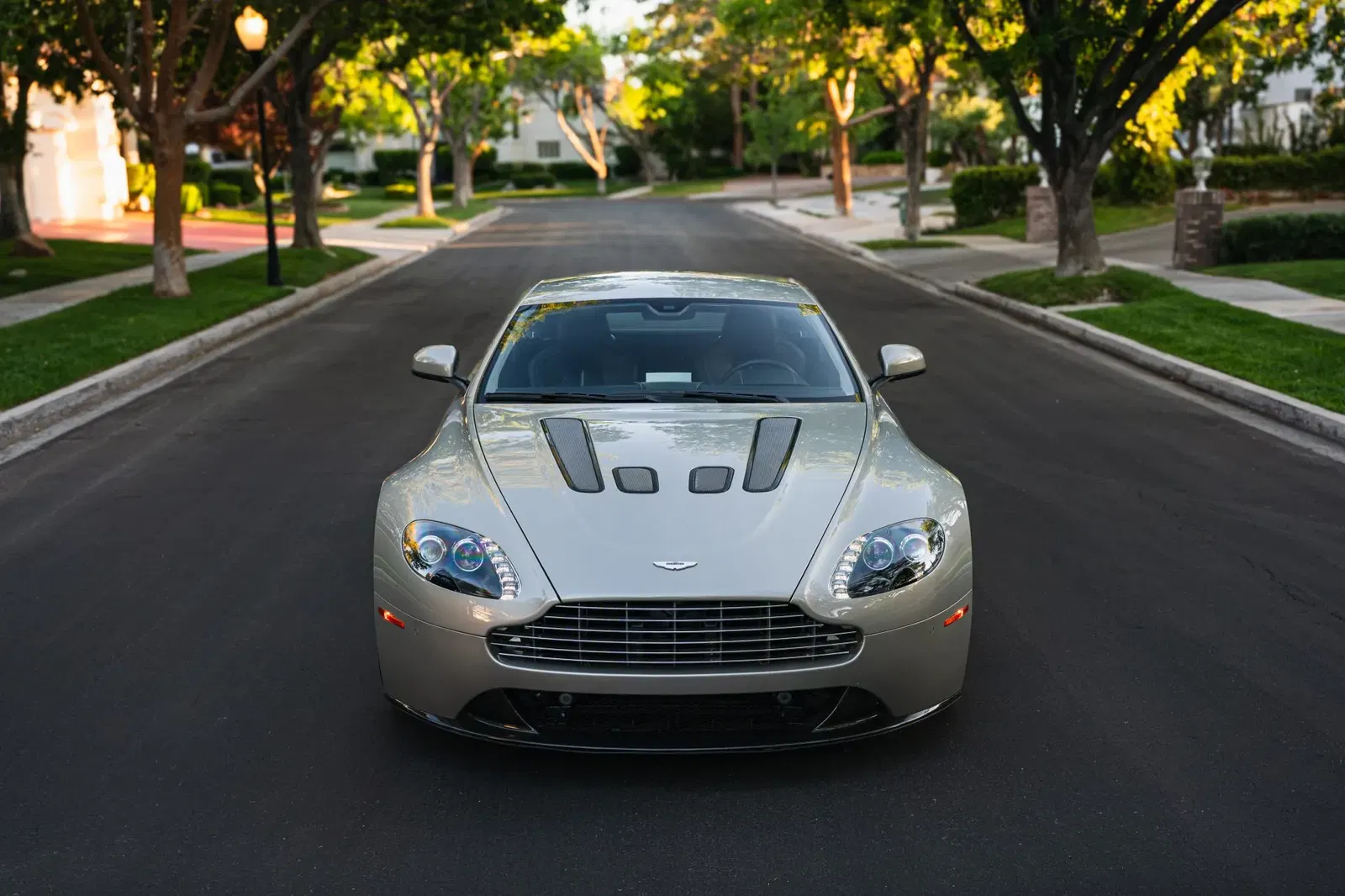 6k-Mile 2017 Aston Martin V12 Vantage S 7-Speed