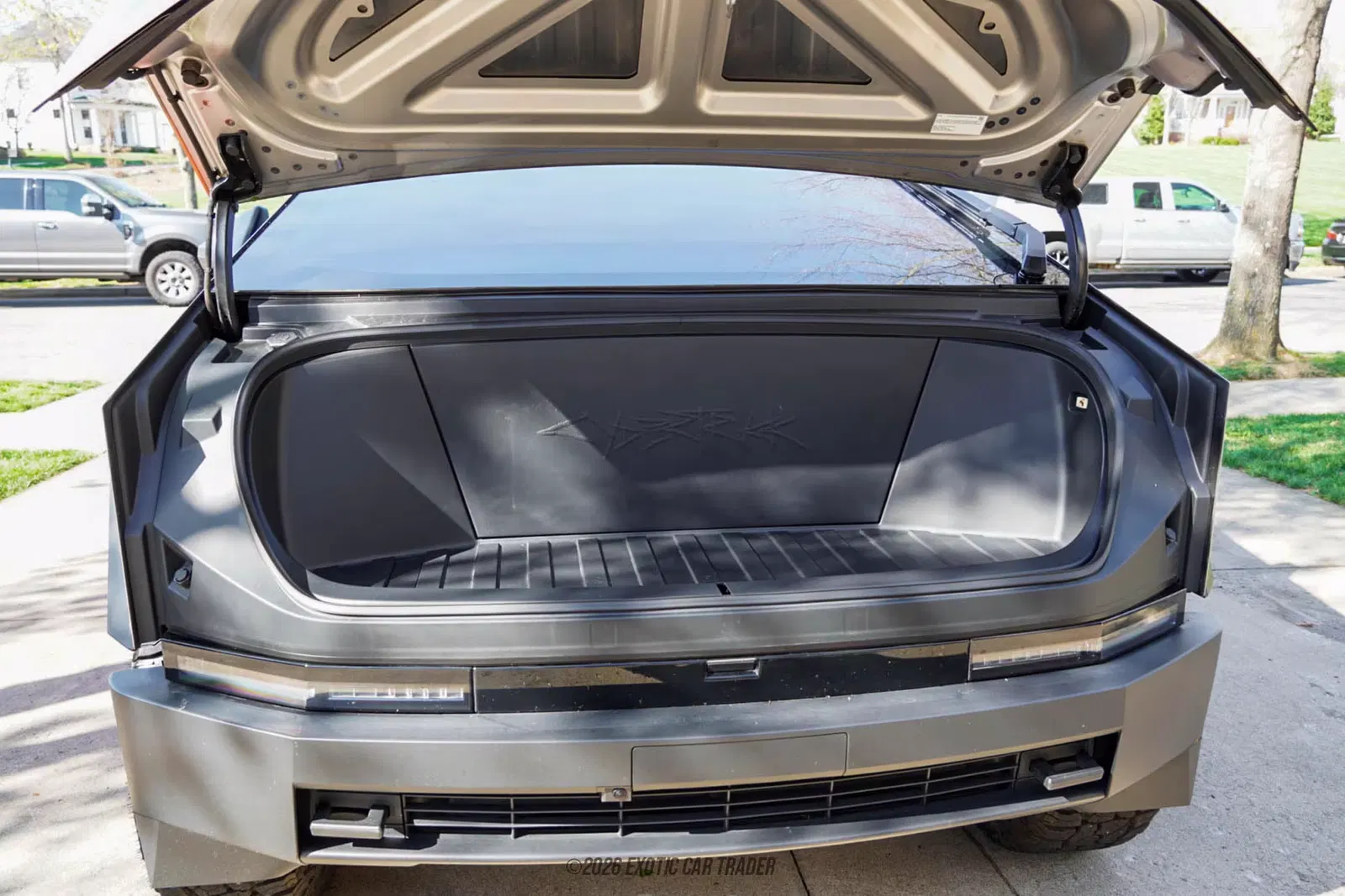 2024 Tesla Cybertruck Cyberbeast