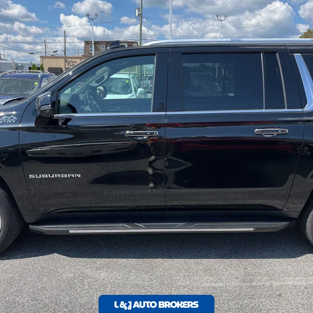 2021 Chevrolet Suburban High Country