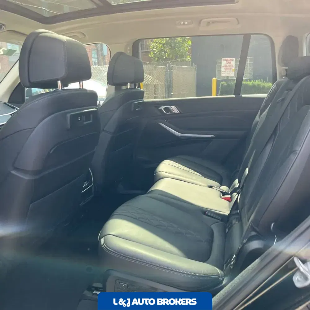 2022 BMW X7 XDrive40i