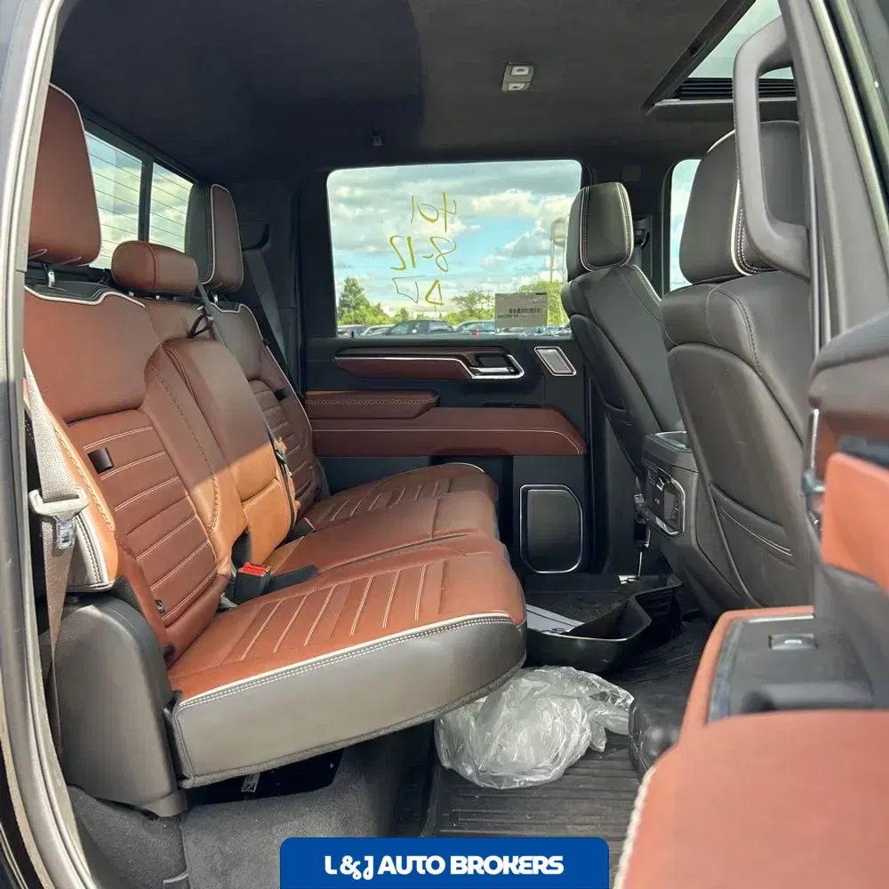 2024 GMC Sierra 3500 Denali Ultimate