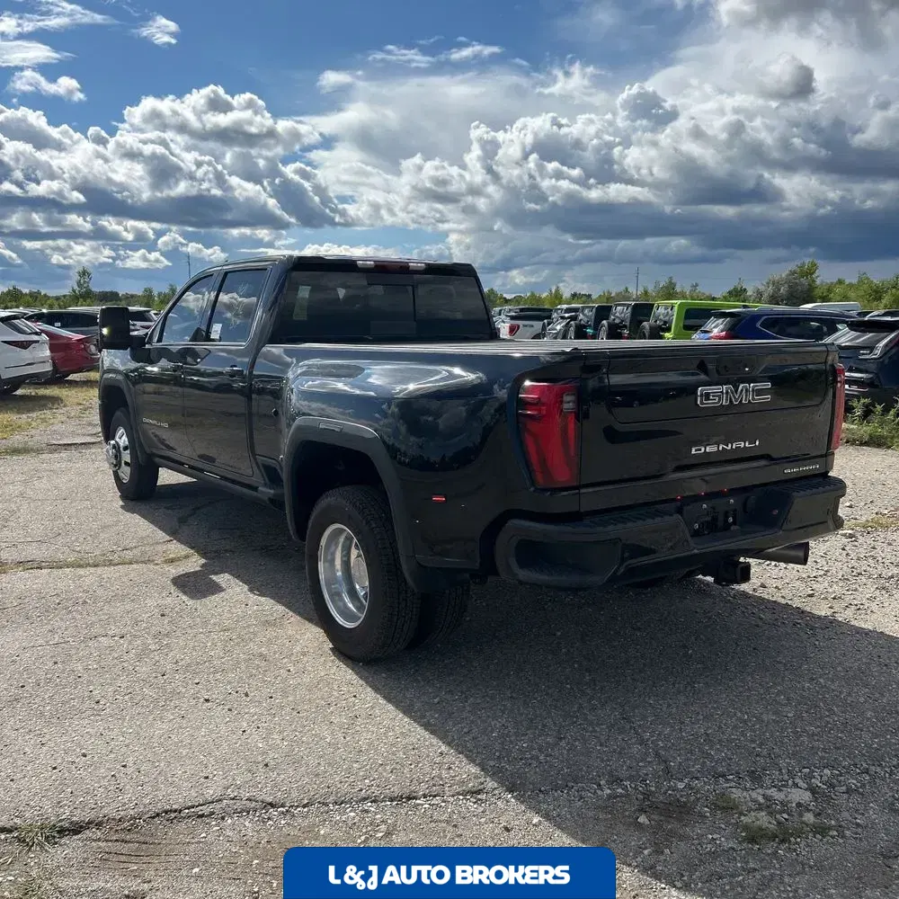 2024 GMC Sierra 3500 Denali Ultimate