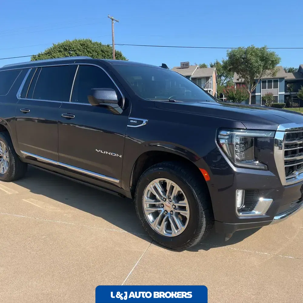 2023 GMC Yukon XL SLT