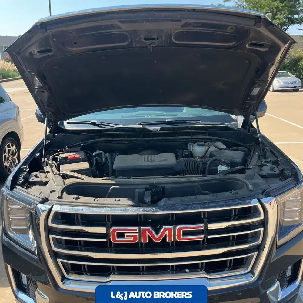 2023 GMC Yukon XL SLT