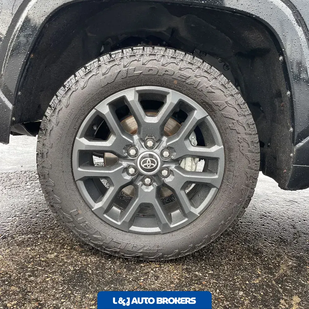 2022 Toyota Tundra Platinum