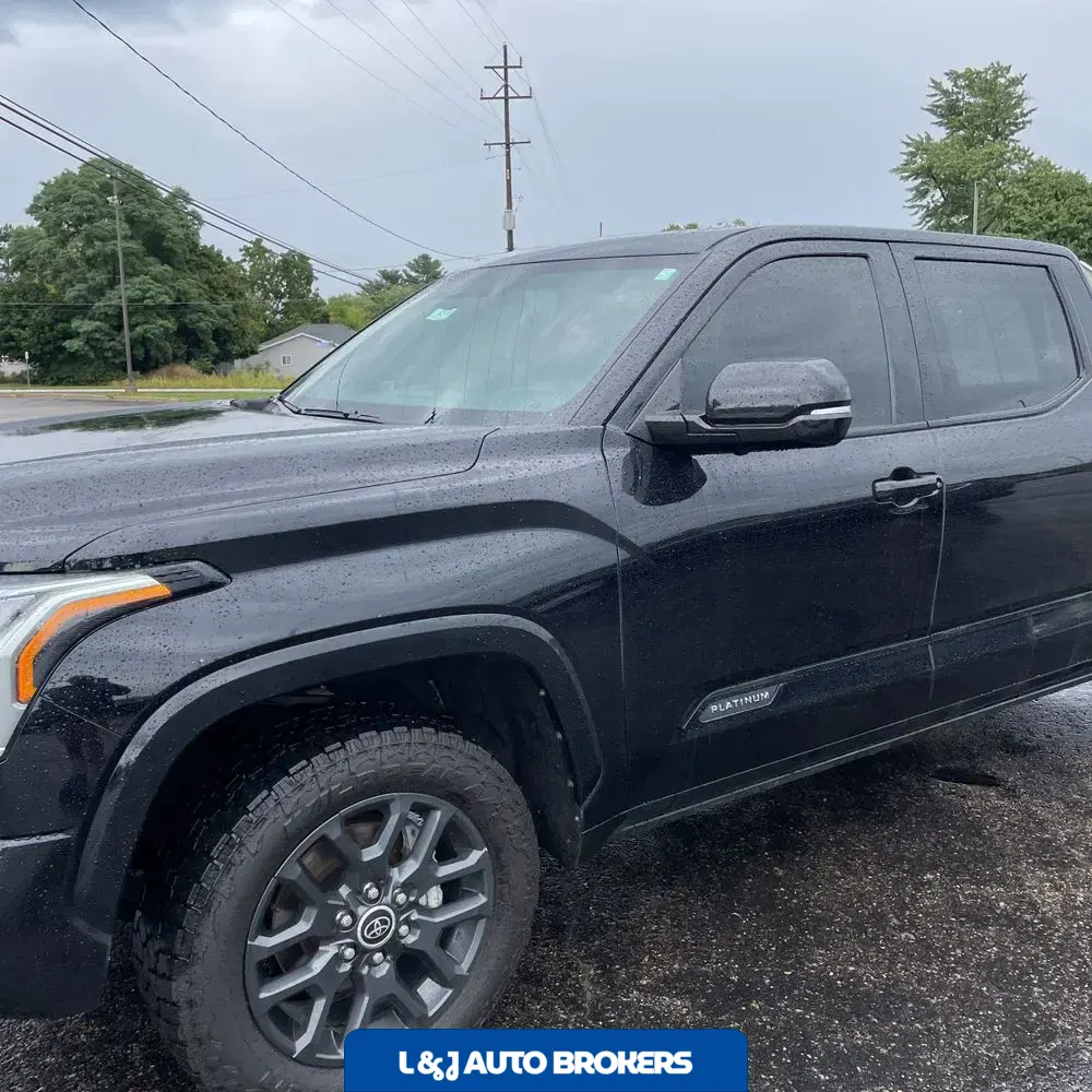 2022 Toyota Tundra Platinum