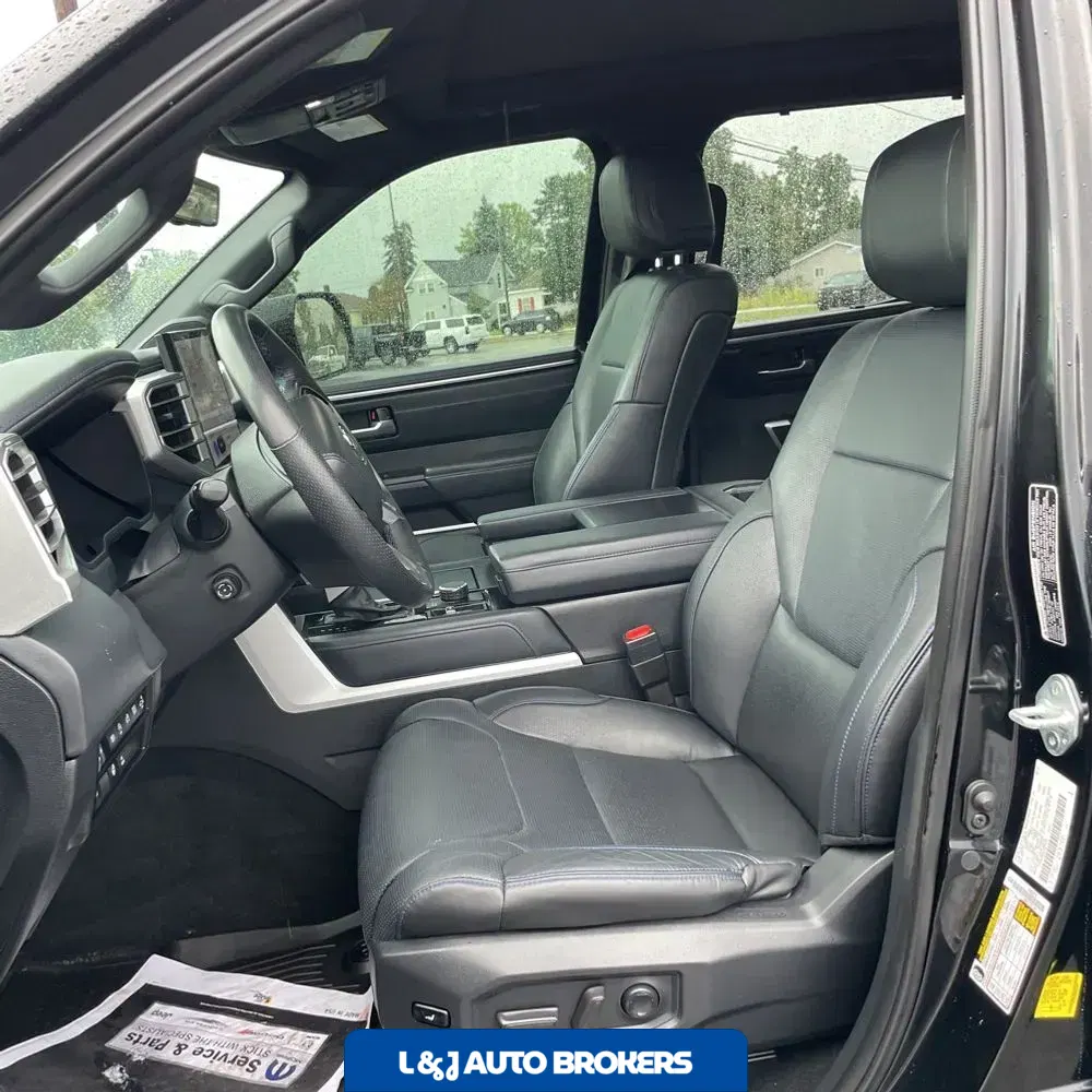 2022 Toyota Tundra Platinum