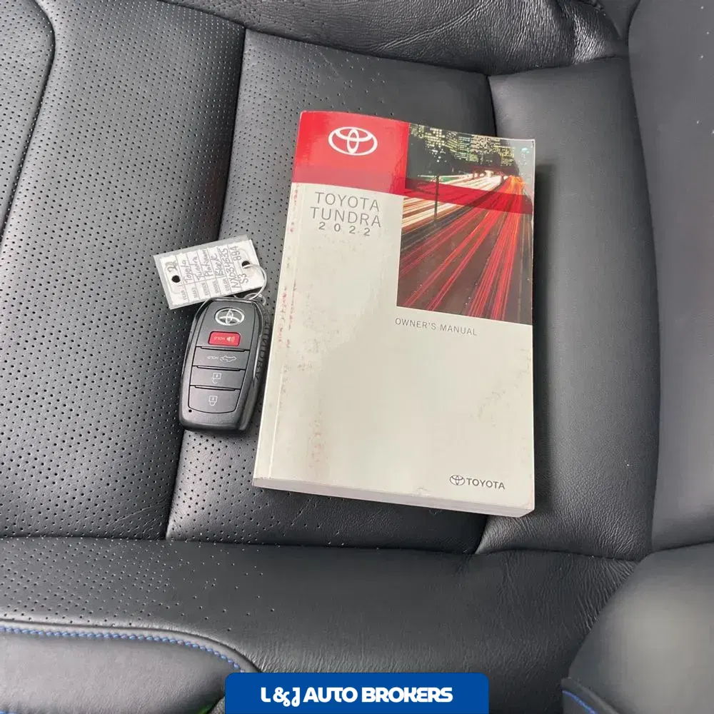 2022 Toyota Tundra Platinum