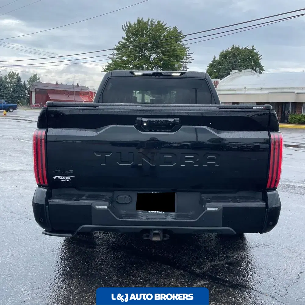 2022 Toyota Tundra Platinum