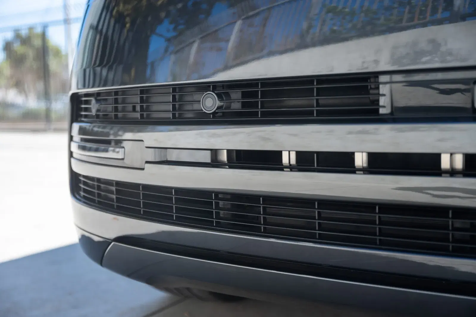 2024 Land Rover Range Rover P400 SE LWB