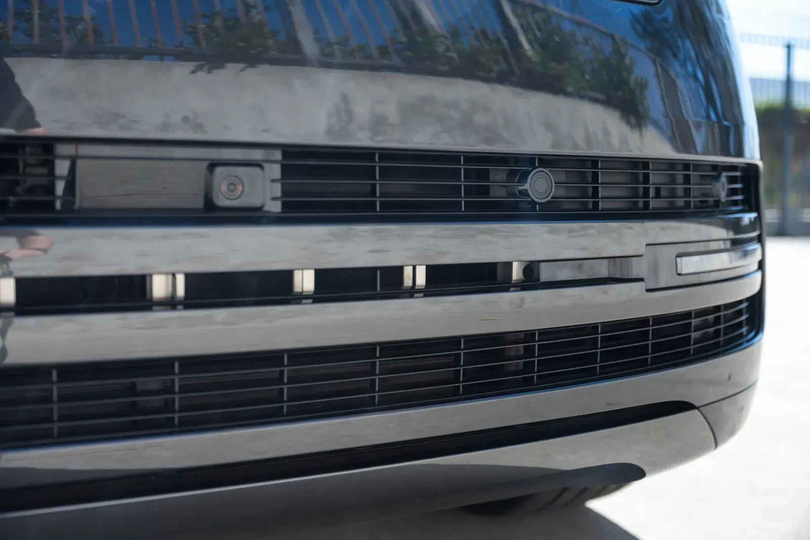 2024 Land Rover Range Rover P400 SE LWB