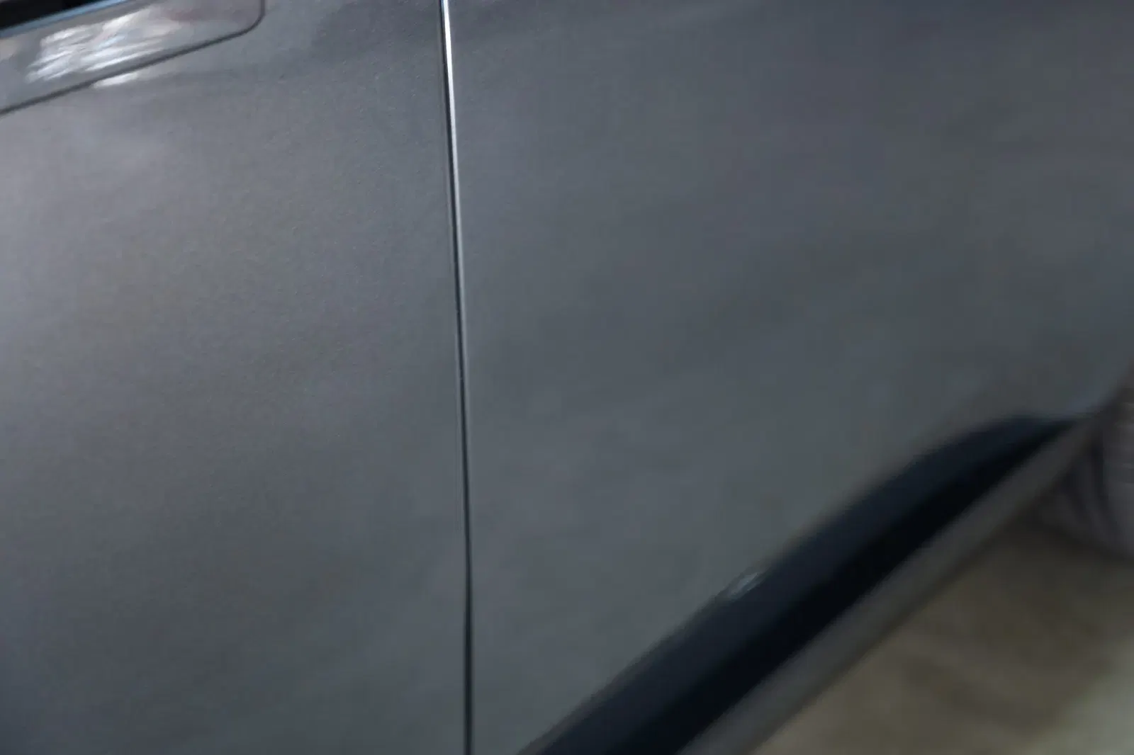 2024 Land Rover Range Rover P400 SE LWB