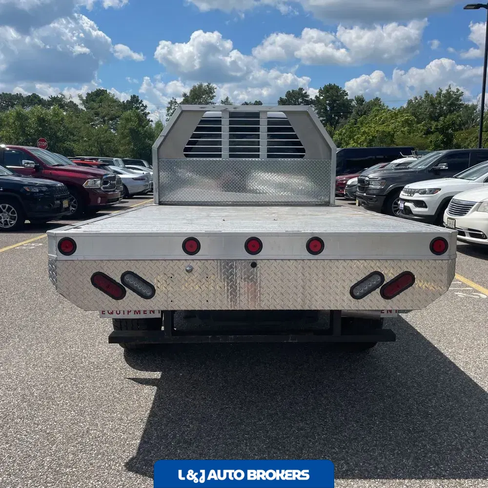 2023 Ram 3500 Cab/Chassis SLT