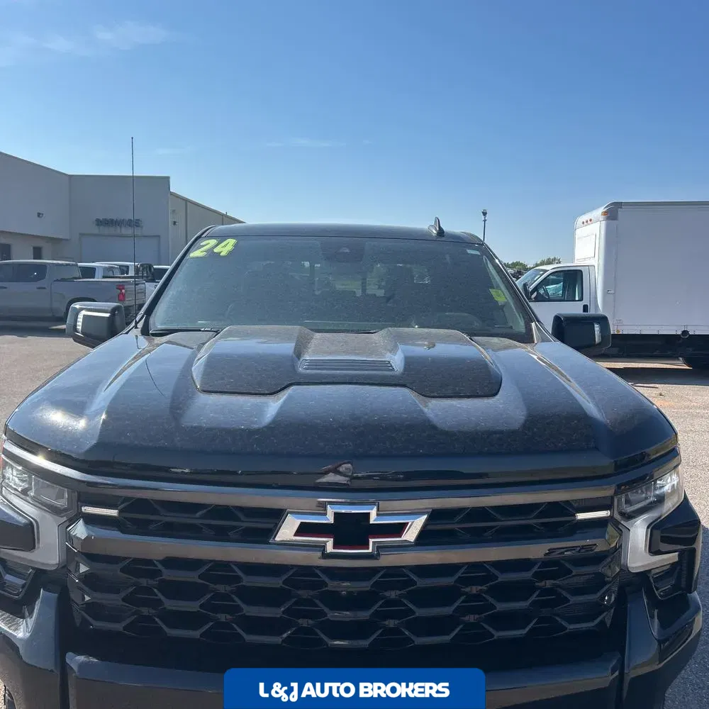 2024 Chevrolet Silverado 1500 ZR2