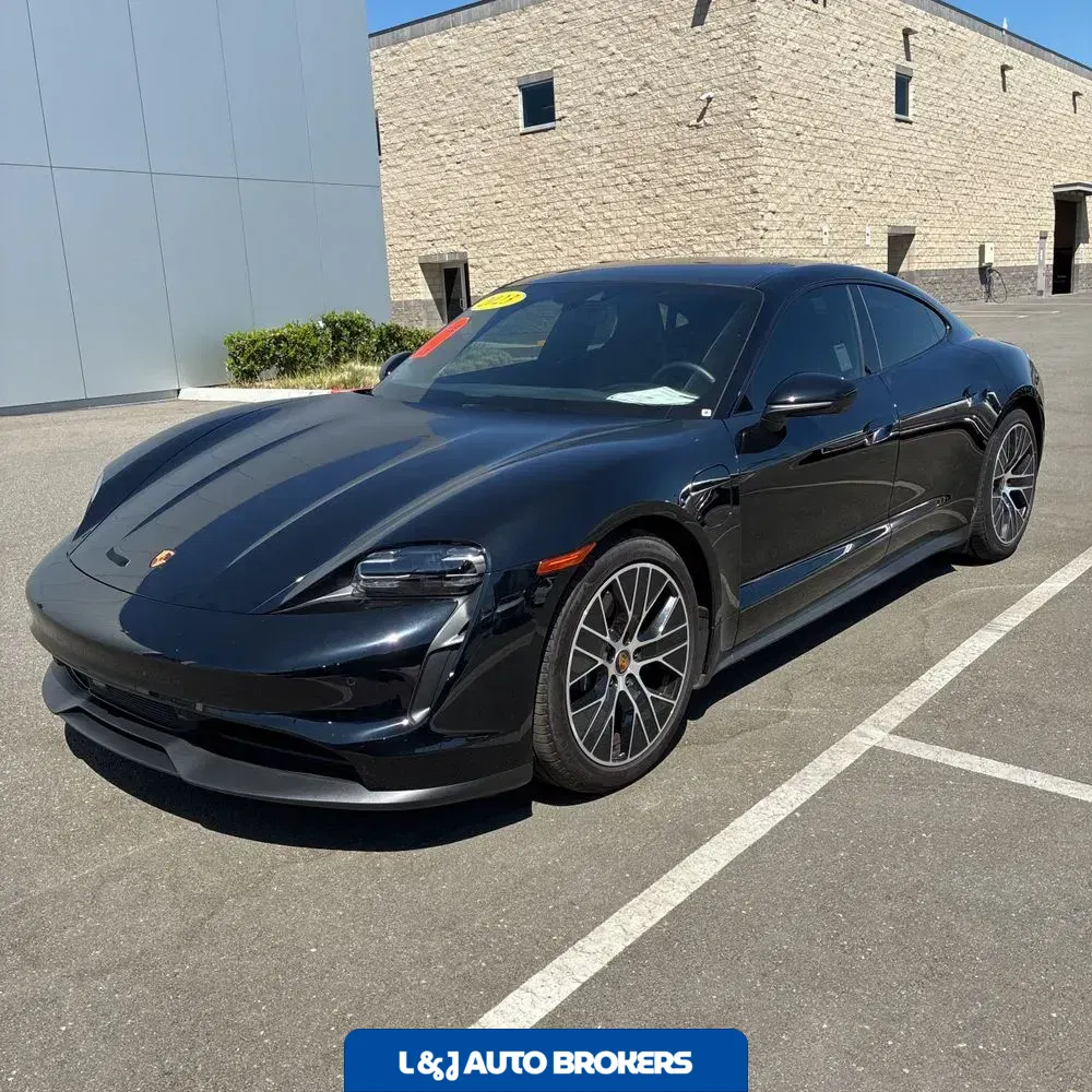 2023 Porsche Taycan Base