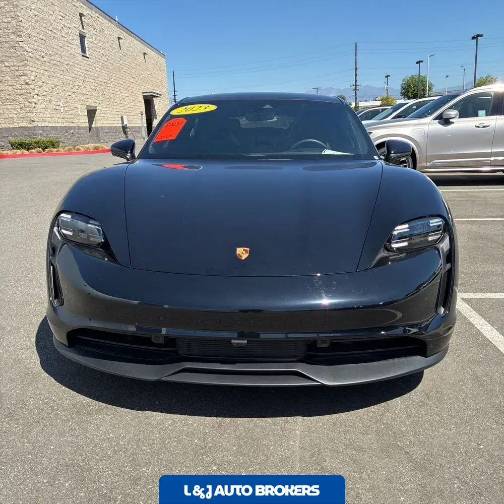 2023 Porsche Taycan Base