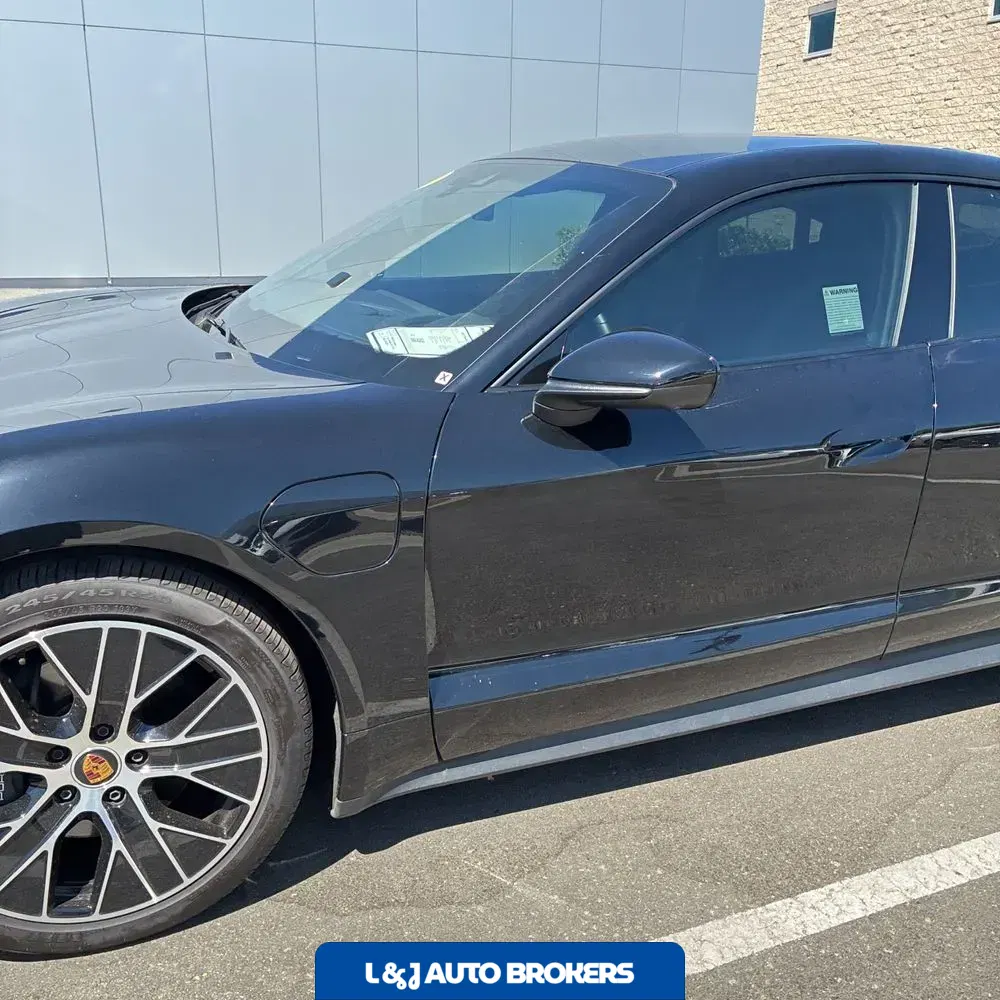 2023 Porsche Taycan Base