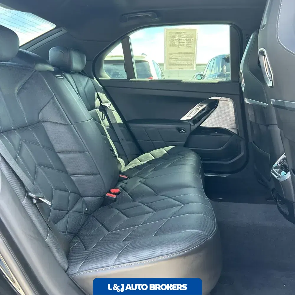 2024 BMW 7-Series 750e xDrive