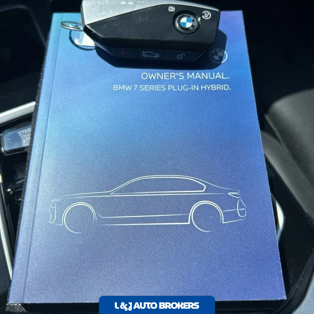 2024 BMW 7-Series 750e xDrive