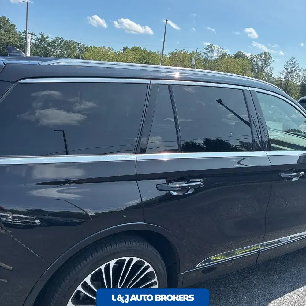 2023 Lincoln Aviator Black Label