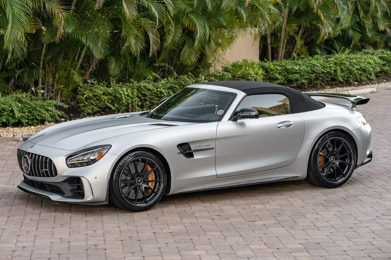 2020 Mercedes-AMG GT R Roadster